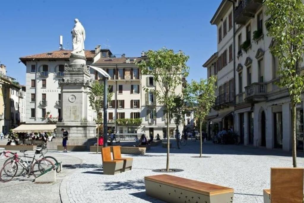 La Casa Di Alessia Nel Centro Di Como - Alessiatravelling Luaran gambar