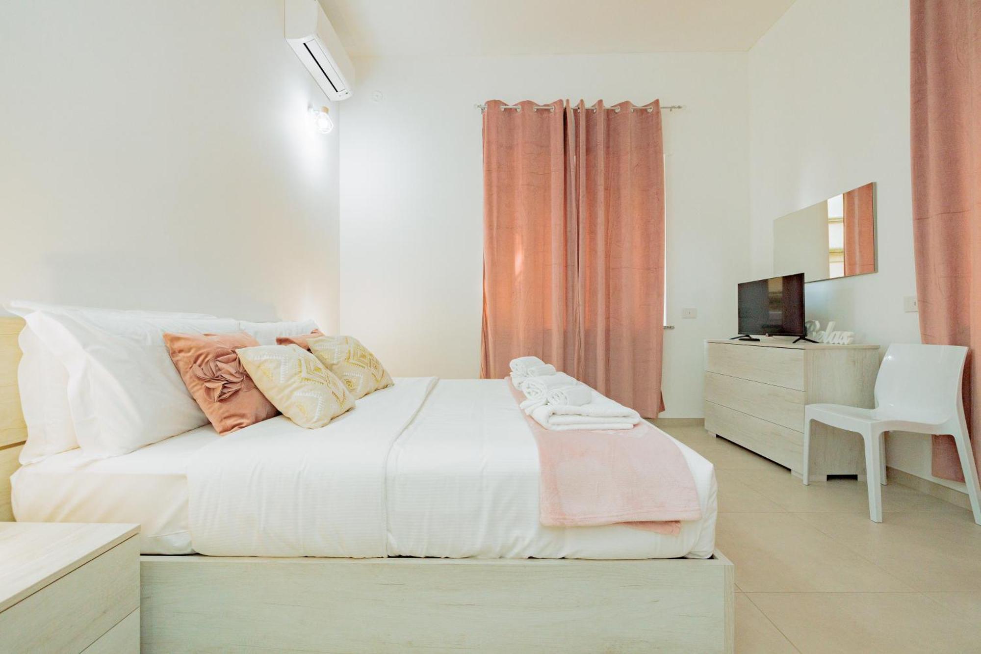 La Casa Di Alessia Nel Centro Di Como - Alessiatravelling Luaran gambar